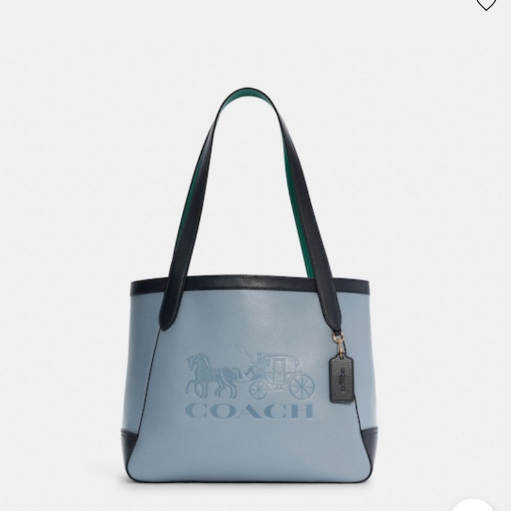 COACH Tote in Color Block with Horse and Carriage. Luxury. Craftsmanship.